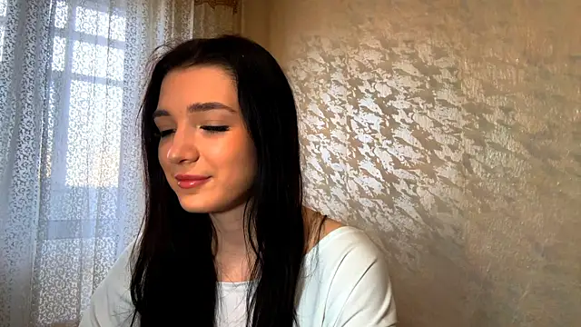 Snapshot of IsabellaWave chatting on February 19, 10:44 am IsabellaWave online show from February 19, 10:44 am