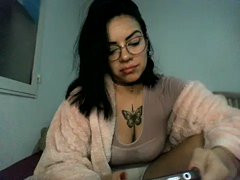 luluclark69 online show from July 24, 11:14 pm