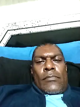 Lionking26666 online show from December 13, 10:26 pm