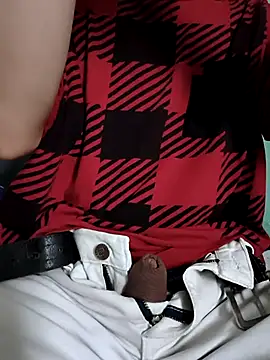 javi1017 online show from April 6, 7:26 pm