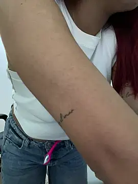 Zarahs Blare1 online show from February 3, 1:59 am