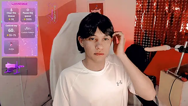 Luky twink online show from January 14, 3:23 am