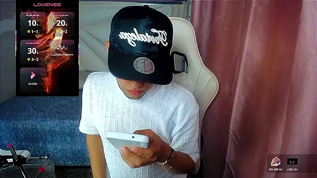 Luky twink online show from February 1, 5:06 am