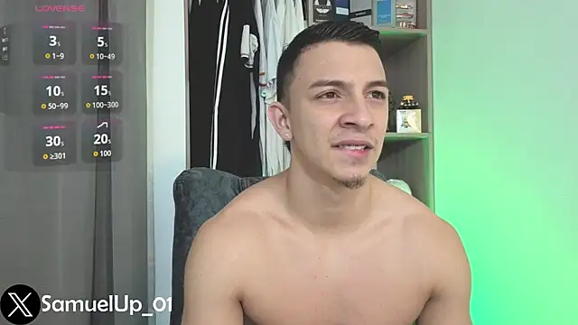 Snapshot of Samuel_up01 chatting on May 4, 5:25 am Samuel up01 online show from May 4, 5:25 am