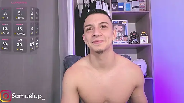 Snapshot of Samuel_up01 chatting on May 27, 3:36 am Samuel up01 online show from May 27, 3:36 am