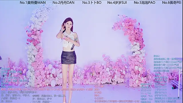 Luckygirls-339 online show from June 3, 10:37 pm