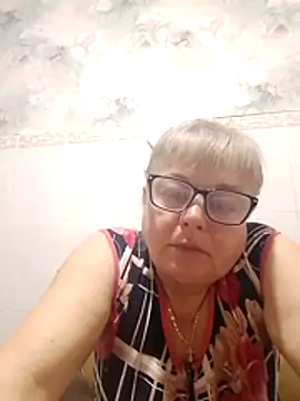 LinaLight88 online show from March 10, 10:15 pm