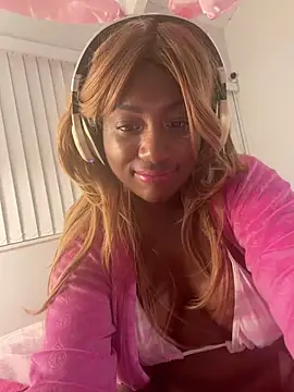 Snapshot of MissPastelAllure chatting on December 14, 11:26 am MissPastelAllure online show from December 14, 11:26 am