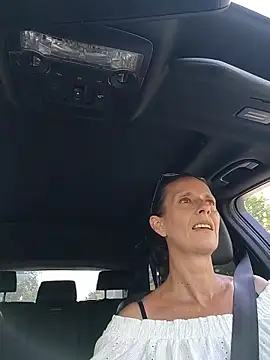Sacha Scorp online show from June 18, 9:58 am