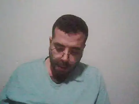 Snapshot of kkadam1 chatting on May 11, 5:43 pm kkadam1 online show from May 11, 5:43 pm