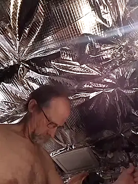 Quebec46 online show from March 9, 7:40 pm