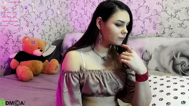 Morana 01 online show from February 8, 4:10 pm