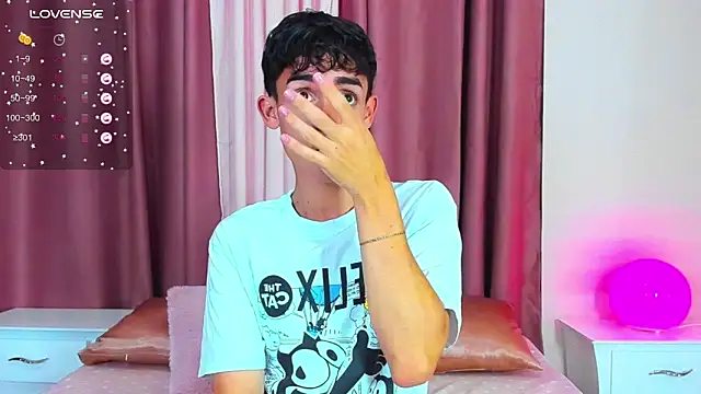 starboyy 77 online show from January 8, 1:13 pm