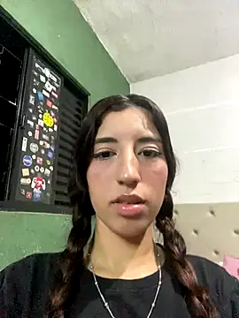 Snapshot of neapolitan86 chatting on December 15, 2:05 am neapolitan86 online show from December 15, 2:05 am