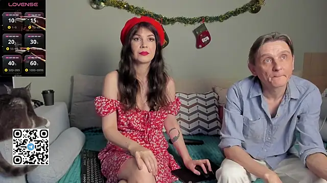 WeliosCouple online show from December 20, 7:26 am