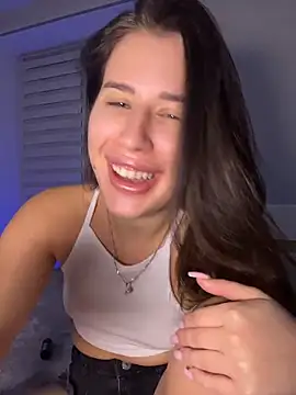 Snapshot of Lira_Fayeee chatting on June 8, 7:14 pm Lira Fayeee online show from June 8, 7:14 pm