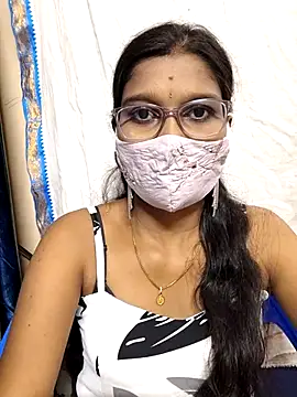 Snapshot of Nithya_Nith chatting on February 6, 6:00 pm Nithya Nith online show from February 6, 6:00 pm