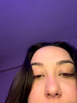 Snapshot of yummy_Lexa chatting on December 15, 7:18 pm yummy Lexa online show from December 15, 7:18 pm