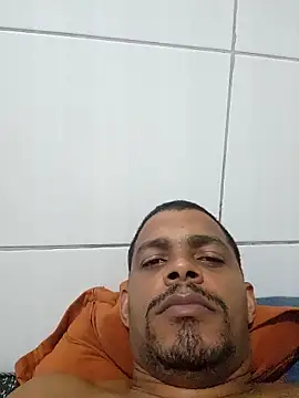 Snapshot of marreta240675 chatting on March 16, 9:46 am marreta240675 online show from March 16, 9:46 am