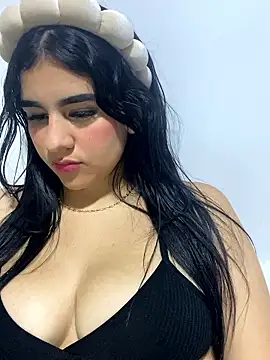 GabyFosterr14 online show from January 17, 1:32 am