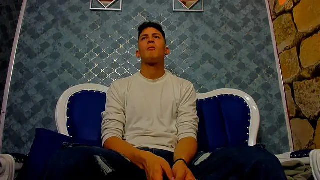 Ethan Waalker online show from December 19, 5:14 am