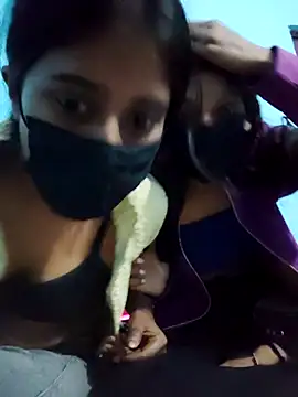 Snapshot of Aaradhya-Rani chatting on December 17, 8:15 pm Aaradhya-Rani online show from December 17, 8:15 pm