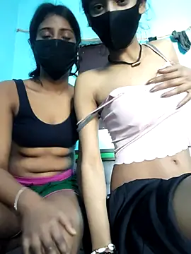 Snapshot of Aaradhya-Rani chatting on February 16, 6:09 am Aaradhya-Rani online show from February 16, 6:09 am