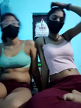 Snapshot of Aaradhya-Rani chatting on March 12, 7:31 pm Aaradhya-Rani online show from March 12, 7:31 pm