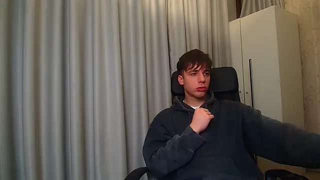 KellenWest online show from January 10, 5:09 am