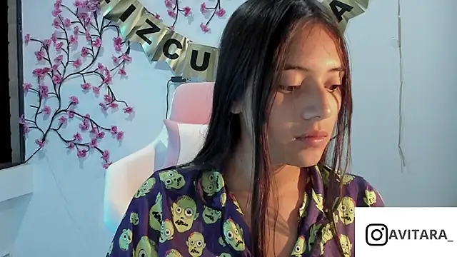 vanesita  online show from March 22, 2:26 am