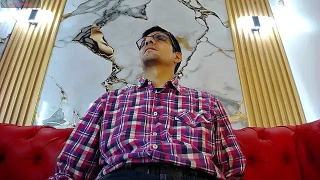 Adam Arango online show from February 10, 12:09 pm