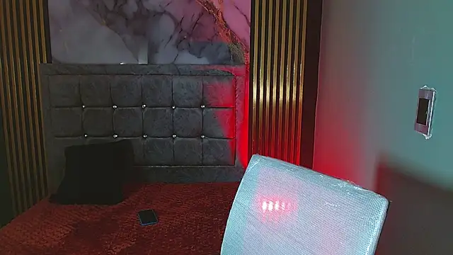 Snapshot of yiskasmith chatting on March 25, 5:46 am yiskasmith online show from March 25, 5:46 am