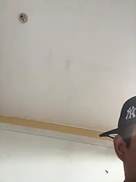 josetc27 online show from December 15, 7:51 pm