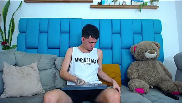 boy Dirty X online show from February 8, 5:44 am