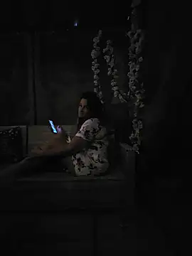 Snapshot of downndirty84 chatting on May 23, 9:41 pm downndirty84 online show from May 23, 9:41 pm