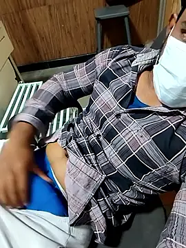  alexzz1155  online show from December 17, 4:29 am