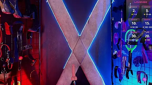 Mrcharlottte queen bdsm online show from March 23, 8:46 pm