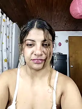 Zarah Moon online show from December 16, 4:06 am