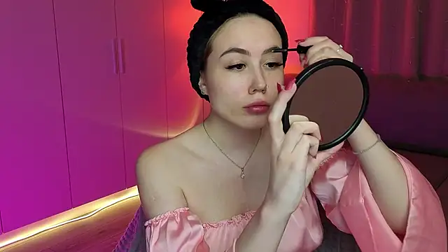 Aurelia Voss online show from February 21, 5:52 am