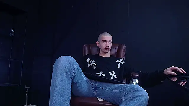 KaydenDrew online show from December 19, 5:14 am