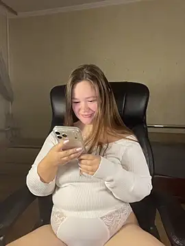 CaramelleSugarr online show from February 20, 9:15 pm