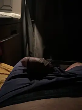 Snapshot of Stroak_King chatting on December 17, 1:39 pm Stroak King online show from December 17, 1:39 pm