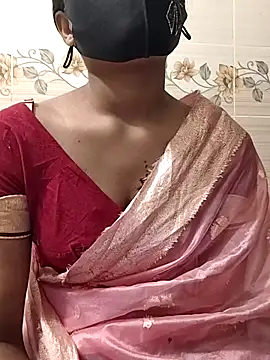 Puspita-Ray online show from December 18, 2:01 pm