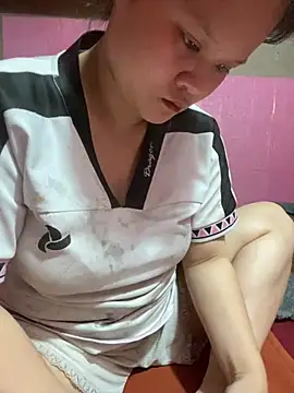 Thanhhuyen001 online show from April 3, 7:17 am