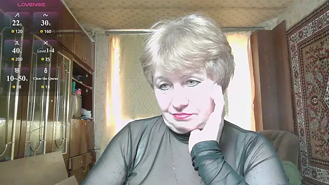 Snapshot of Casey_peach chatting on May 9, 11:15 am Casey peach online show from May 9, 11:15 am
