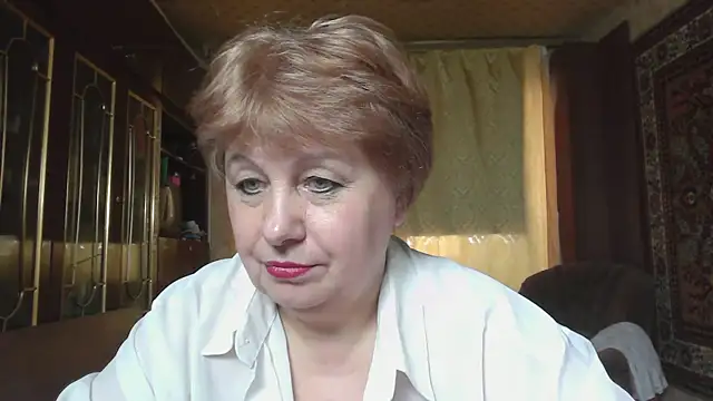 Snapshot of Casey_peach chatting on May 17, 7:28 am Casey peach online show from May 17, 7:28 am