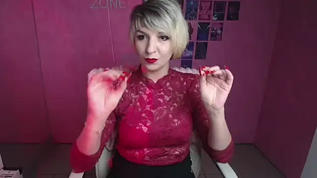 Snapshot of Lana_Foxyy chatting on February 28, 4:02 am Lana Foxyy online show from February 28, 4:02 am