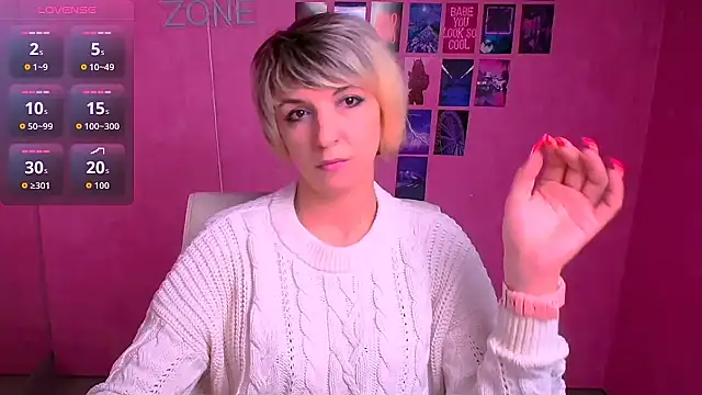 Snapshot of Lana_Foxyy chatting on March 22, 5:55 am Lana Foxyy online show from March 22, 5:55 am