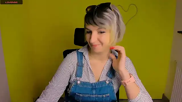 Lana Foxyy online show from April 27, 2:59 pm