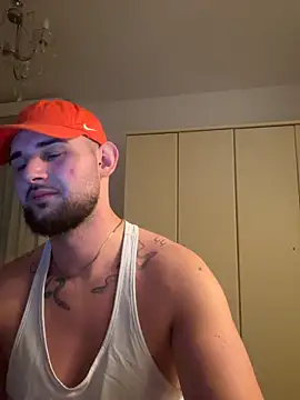 LunaFoxTip online show from February 2, 8:40 pm